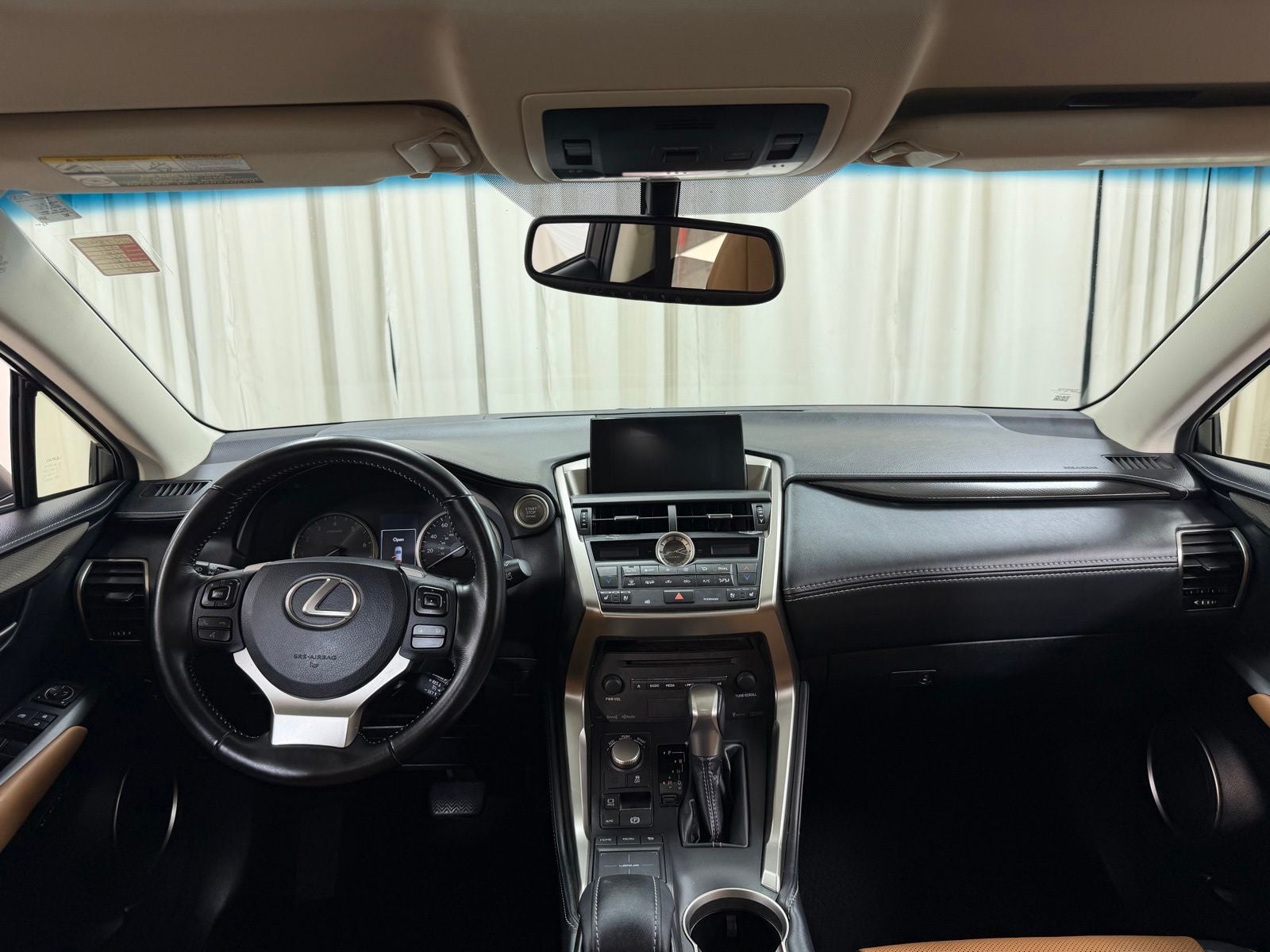 2017 Lexus NX 200t