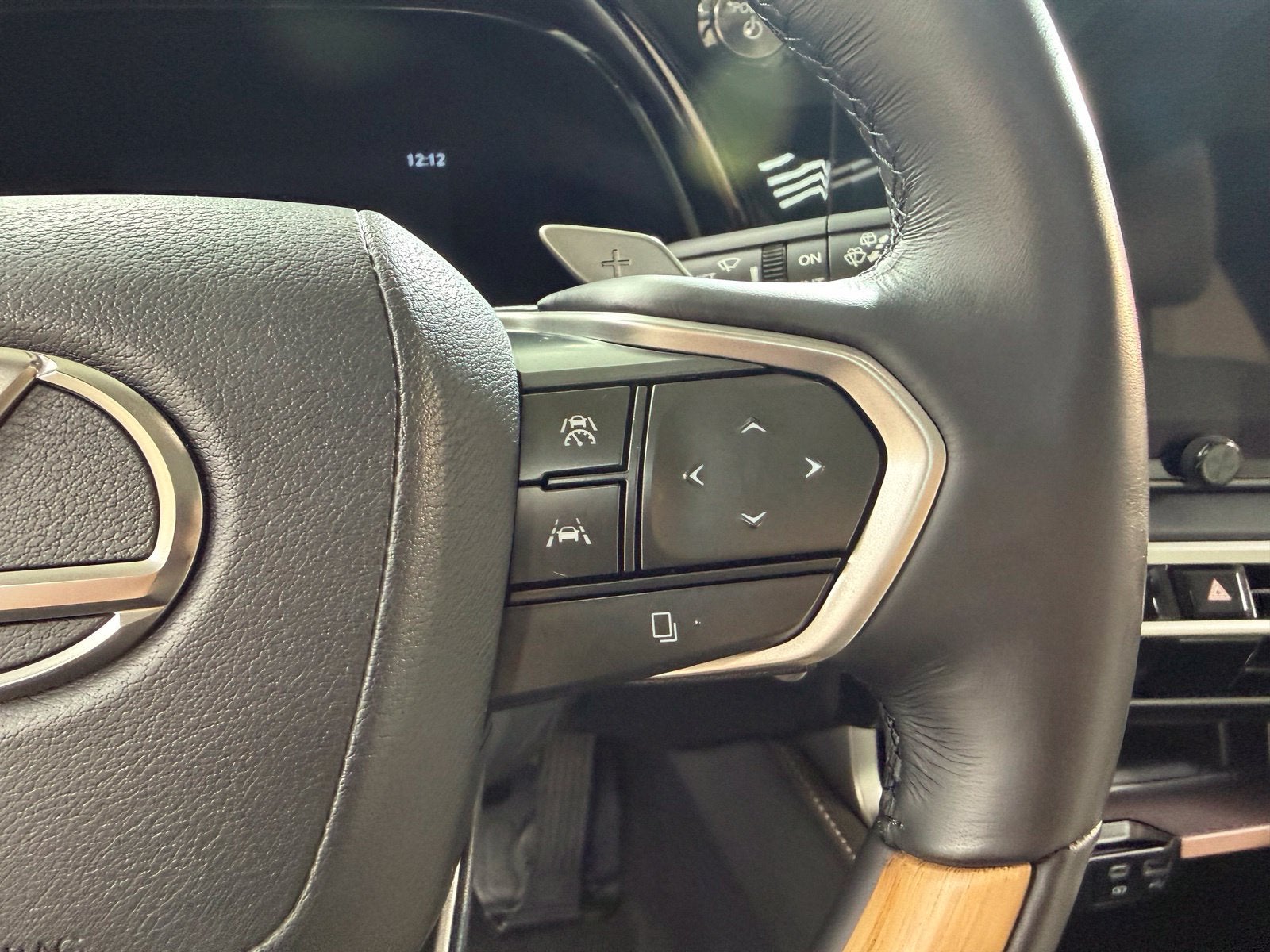 2024 Lexus RX 450h+ Luxury