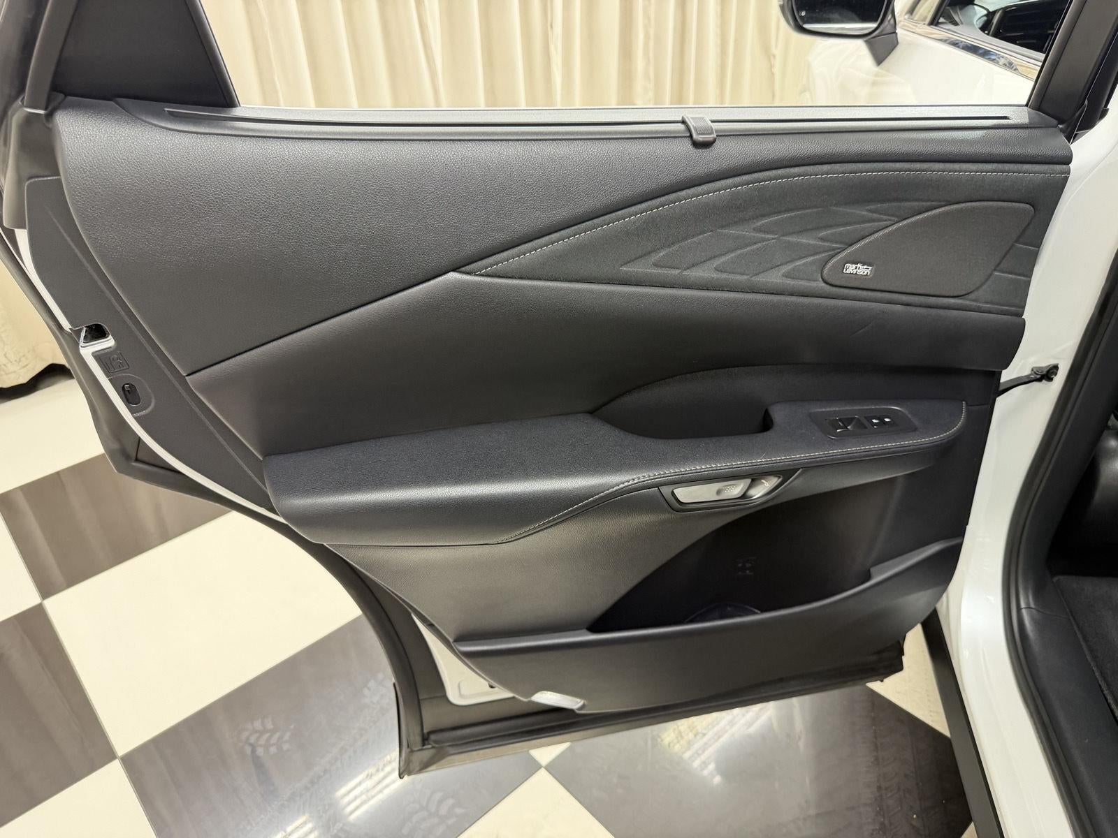 2024 Lexus RX RX 450h+ Luxury