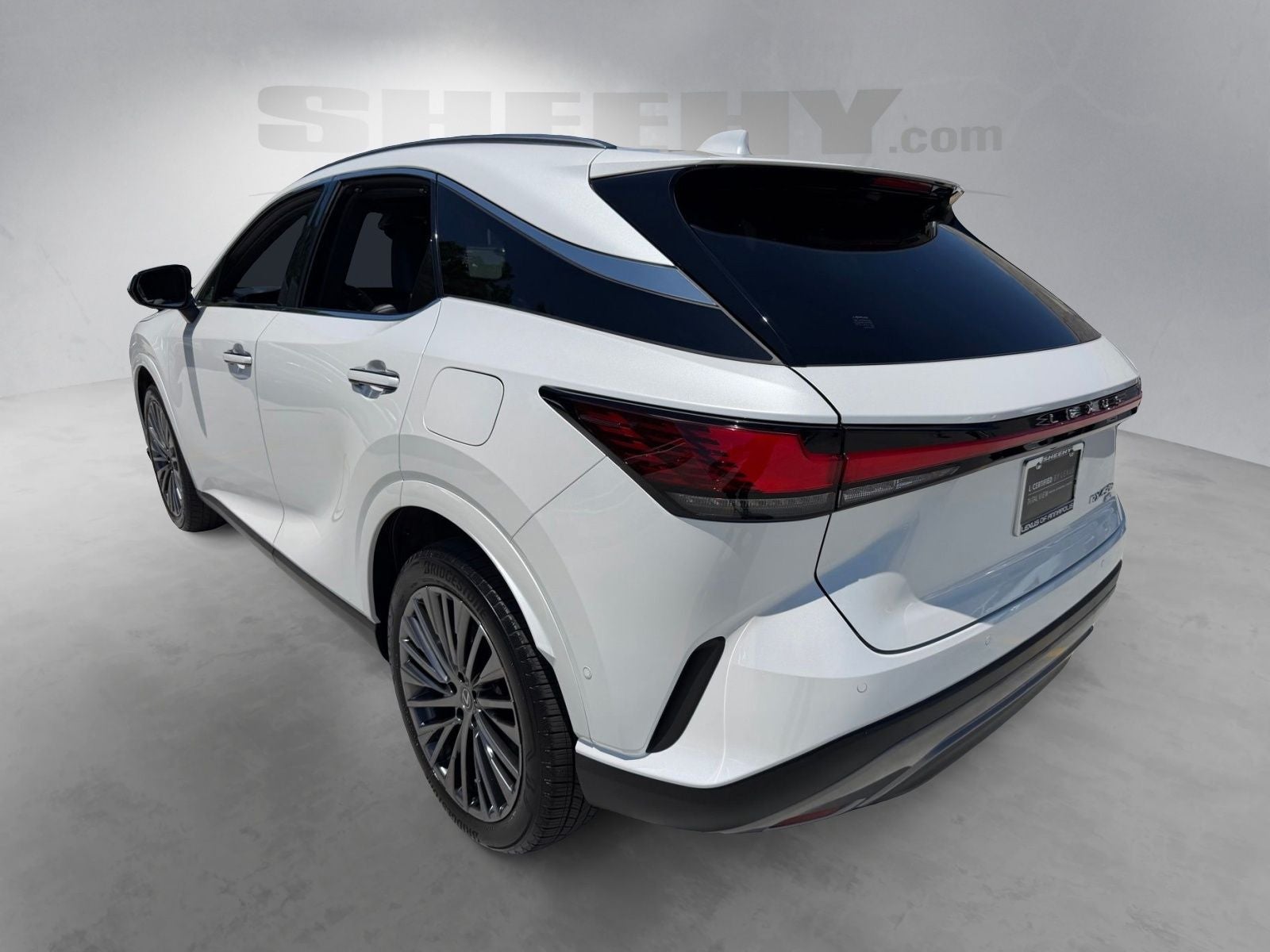 2025 Lexus RX 450h+ Luxury
