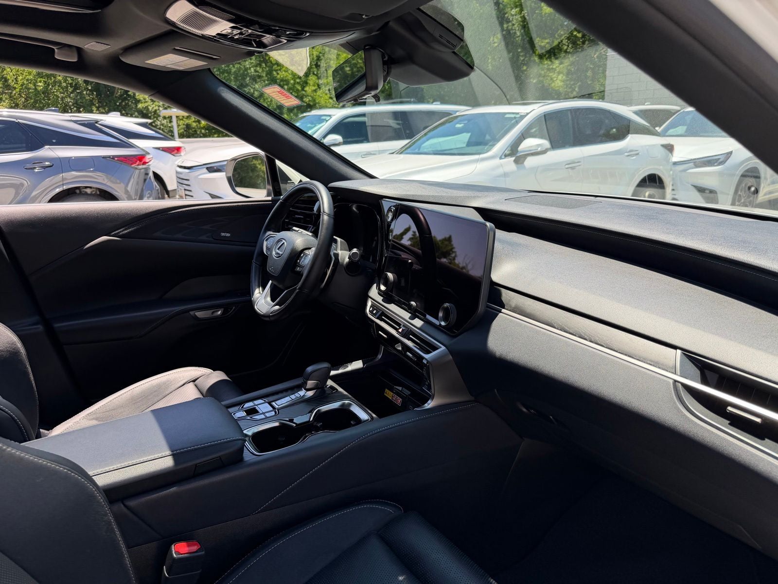 2025 Lexus RX 450h+ Luxury