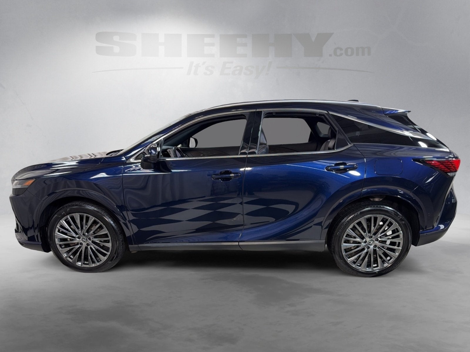 2024 Lexus RX 450h+ Luxury