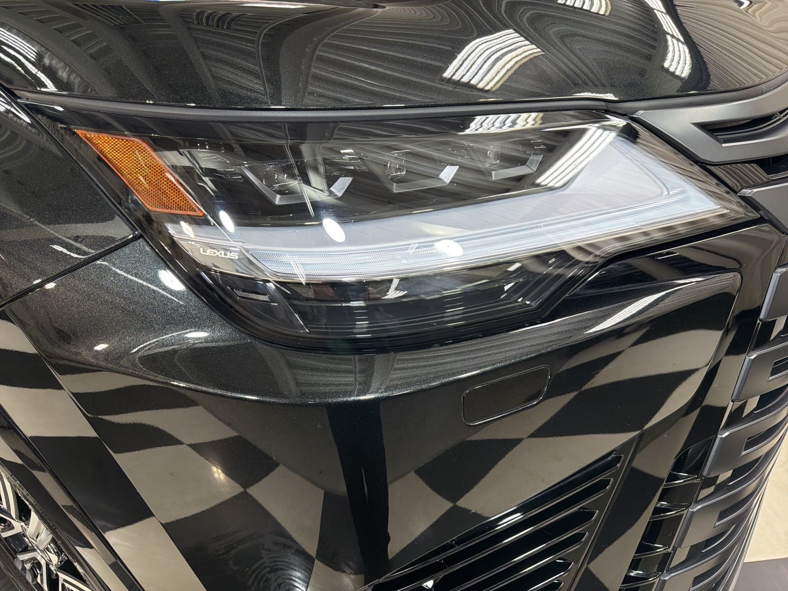 2024 Lexus LX 600 Luxury