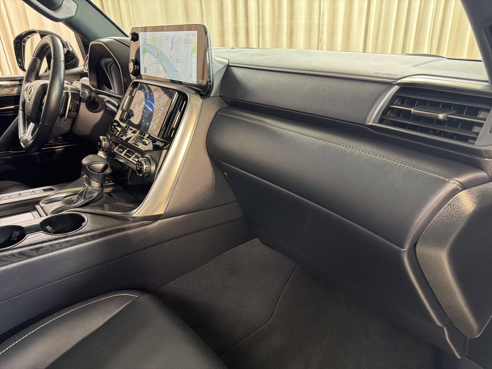 2025 Lexus LX 600 Luxury