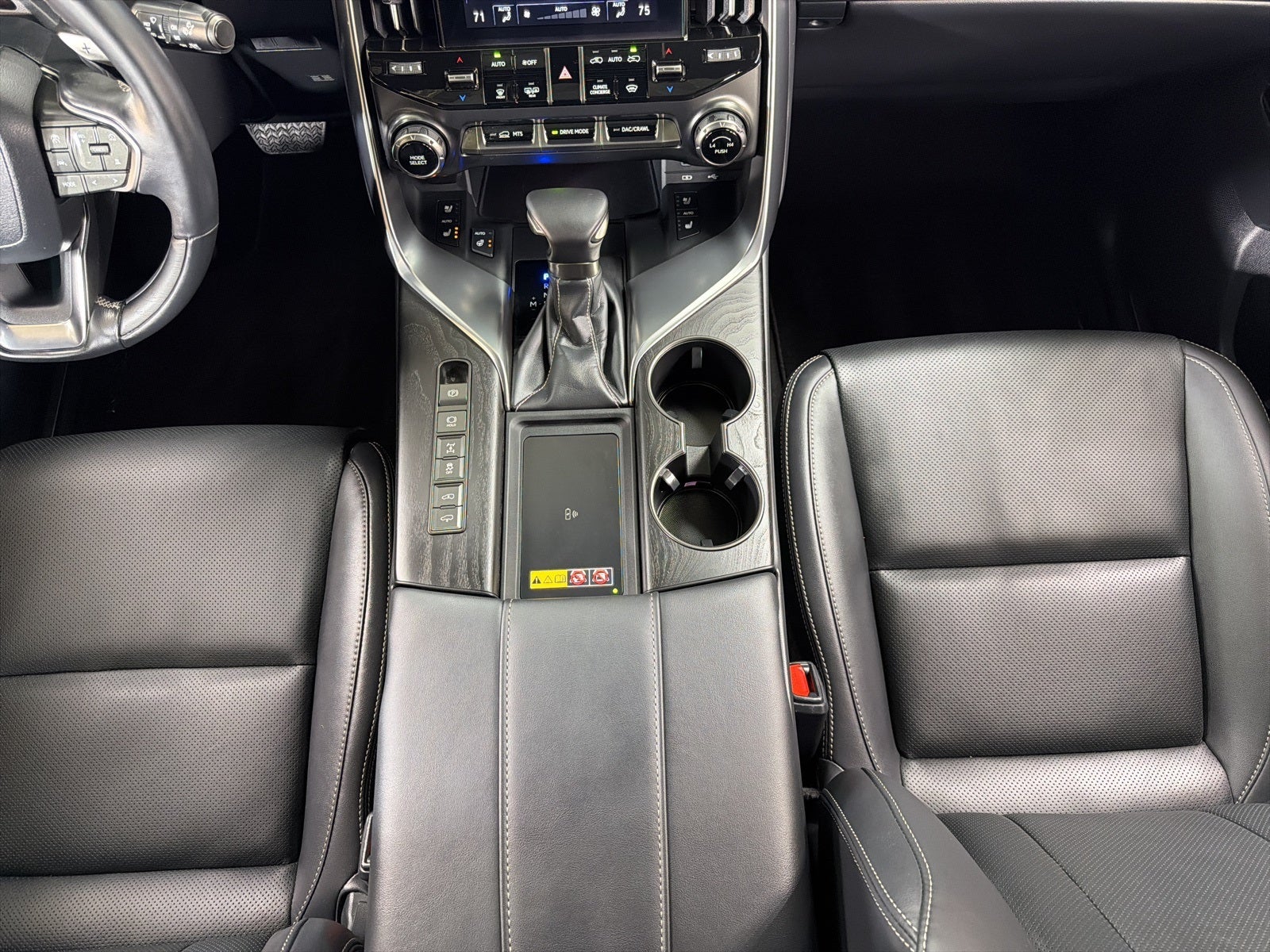 2025 Lexus LX 600 Luxury