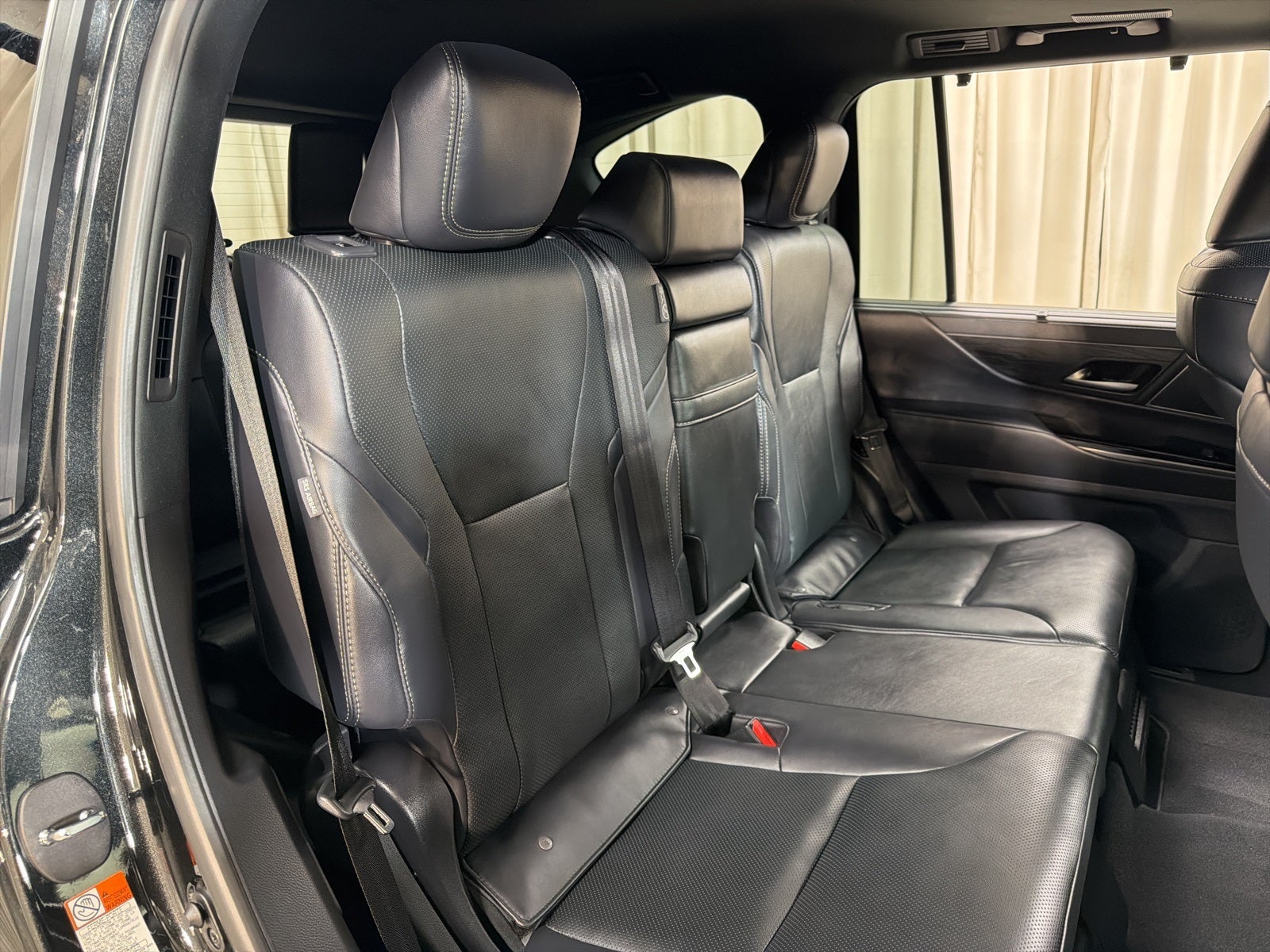 2025 Lexus LX 600 Luxury