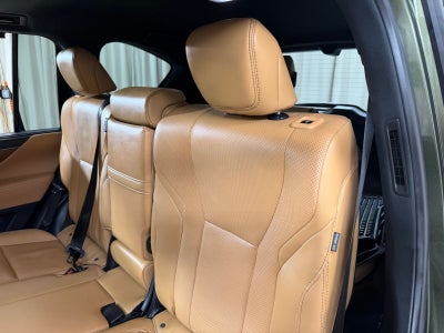 2025 Lexus LX 700h Luxury