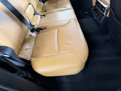 2025 Lexus LX 700h Luxury