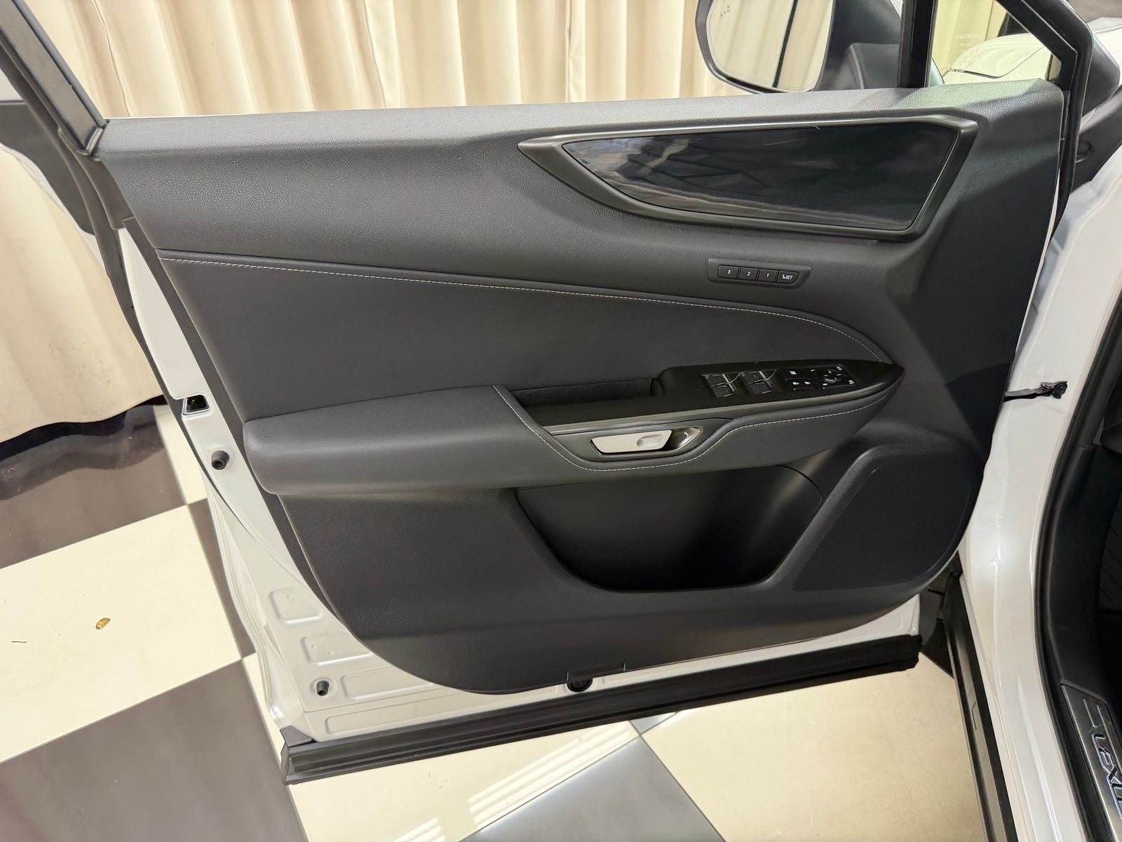 2025 Lexus NX 250 Premium