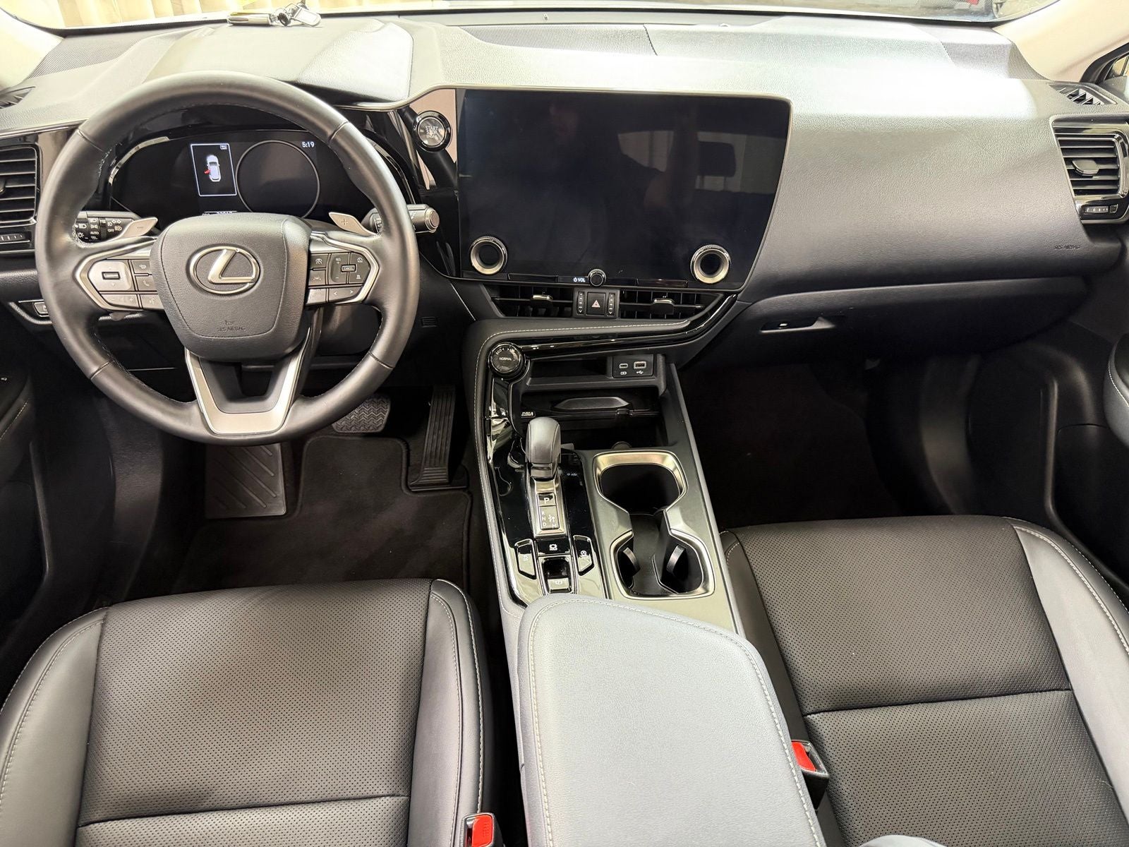 2025 Lexus NX 250 Premium