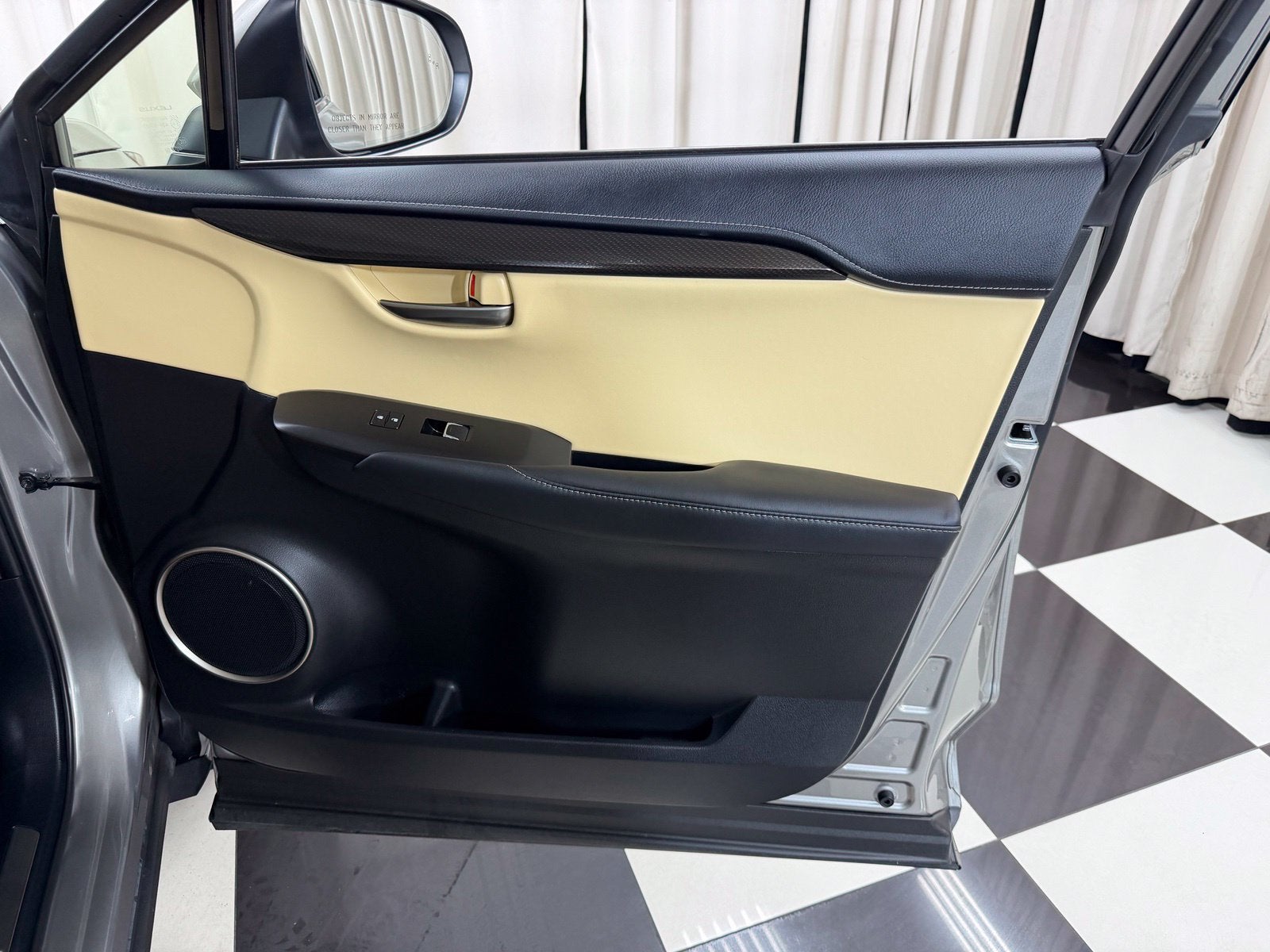 2020 Lexus NX 300h