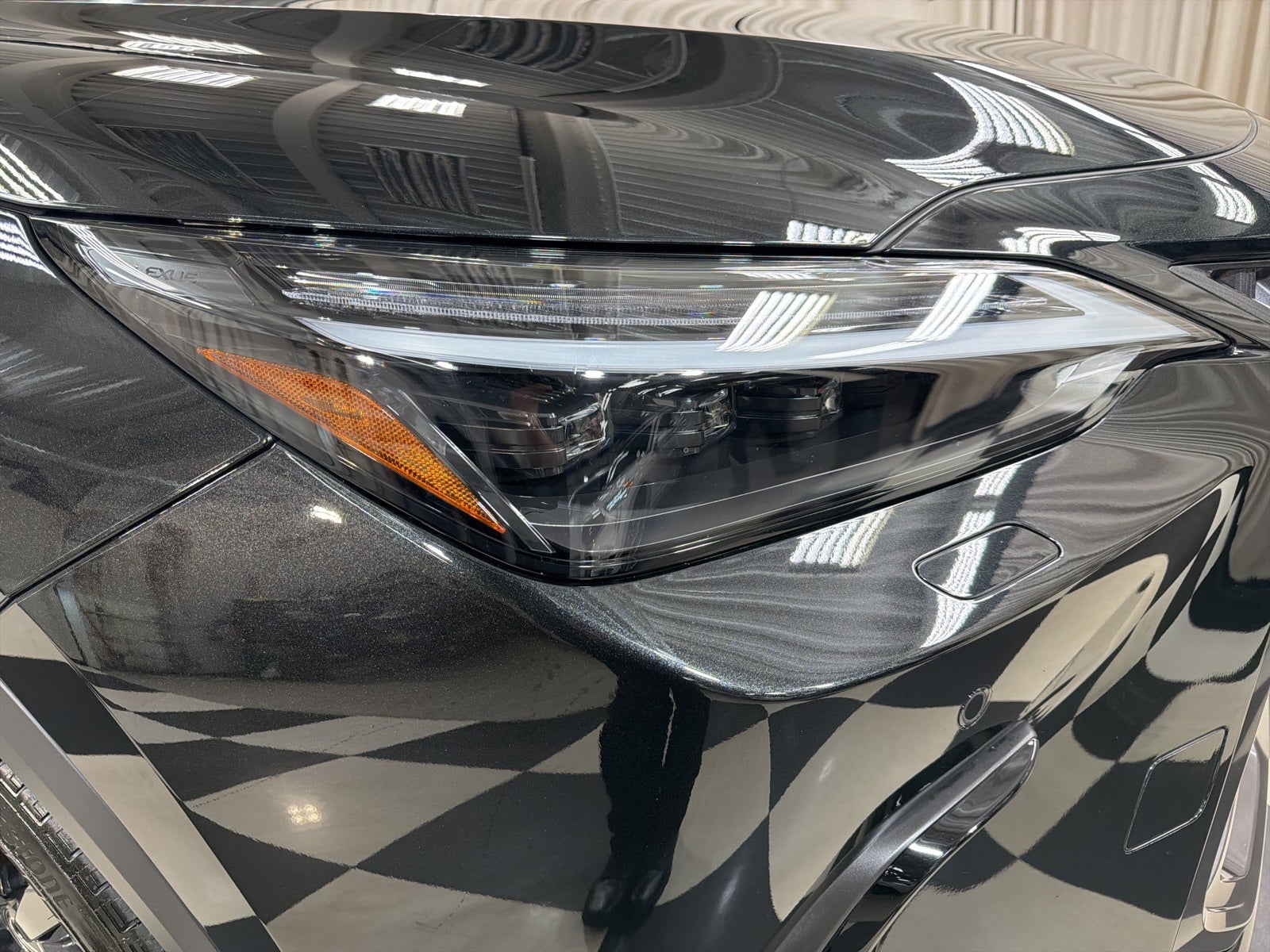 2024 Lexus NX 450h+ Luxury