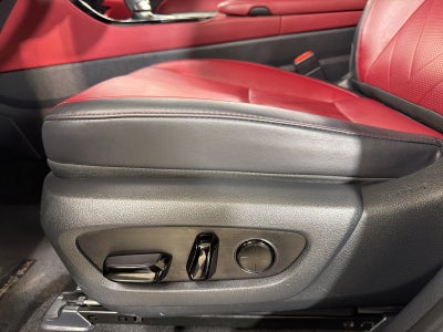 2024 Lexus NX 450h+ Luxury