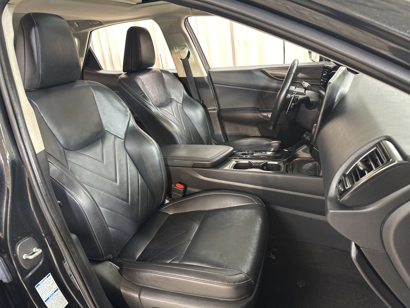 2022 Lexus NX 450h+ Luxury