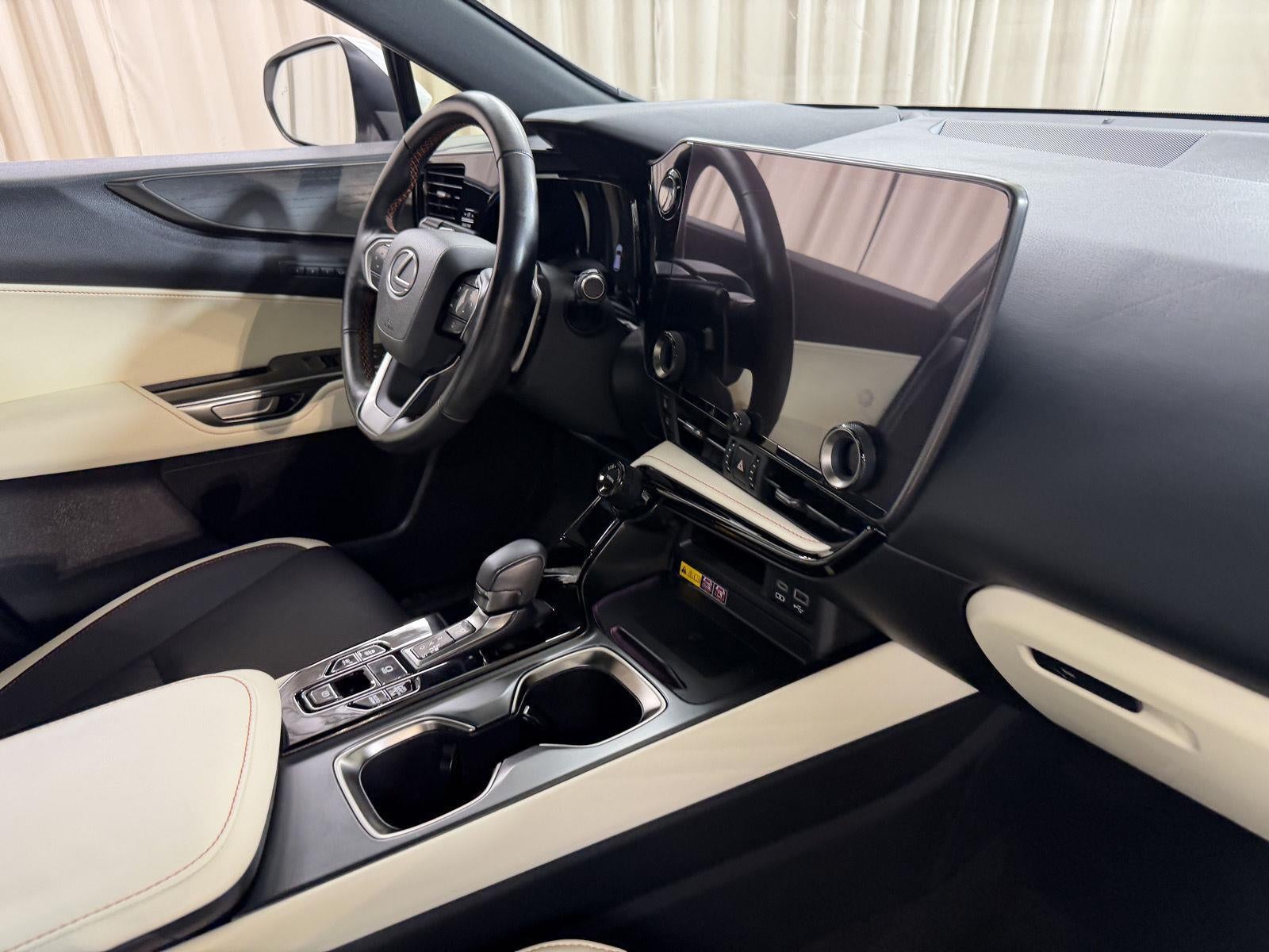 2024 Lexus Nx NX 450h+ Luxury