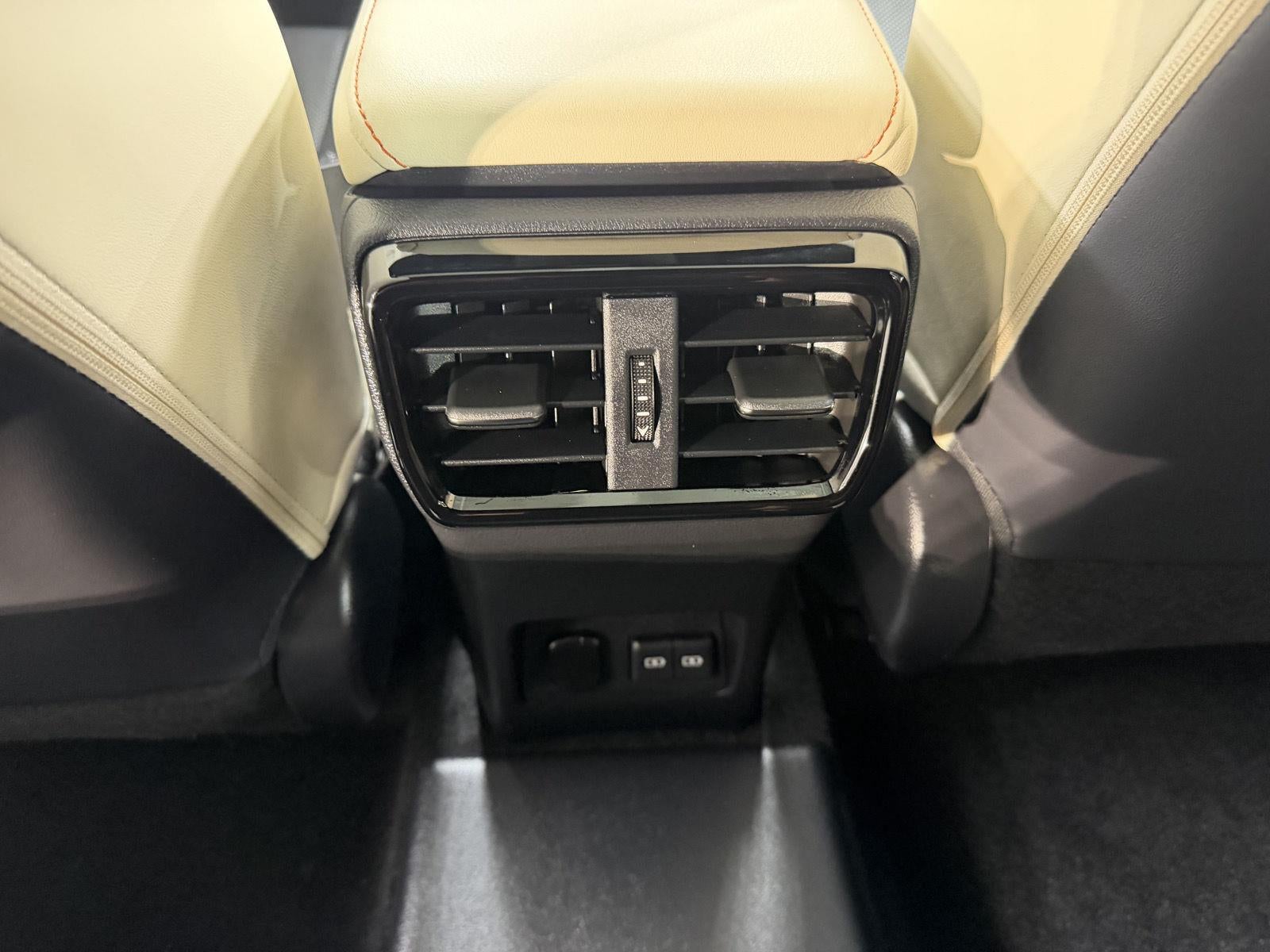 2024 Lexus Nx NX 450h+ Luxury