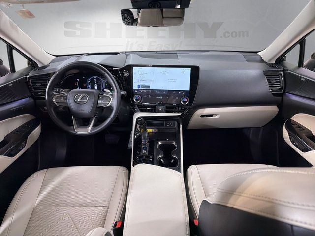 2025 Lexus NX 450h+ Luxury