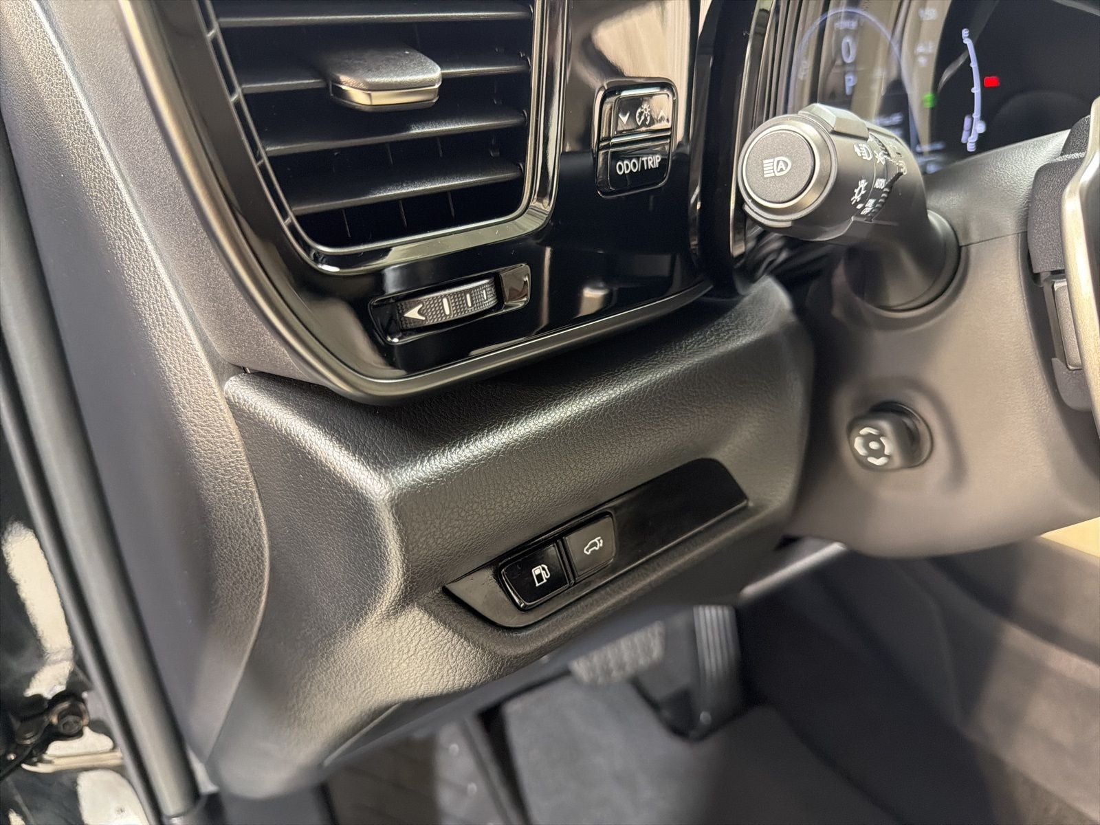 2025 Lexus NX 450h+ Luxury