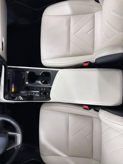 2025 Lexus NX 450h+ Luxury