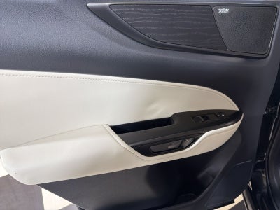 2025 Lexus NX 450h+ Luxury