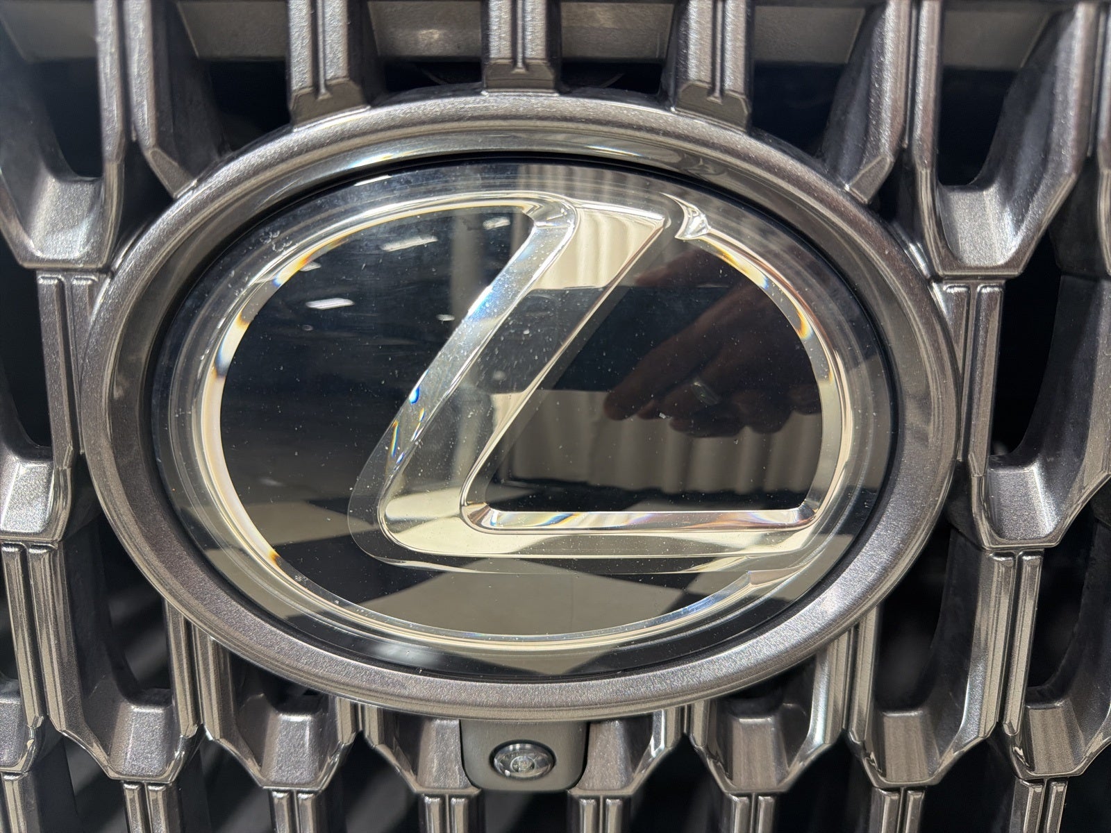 2025 Lexus NX 450h+ Luxury