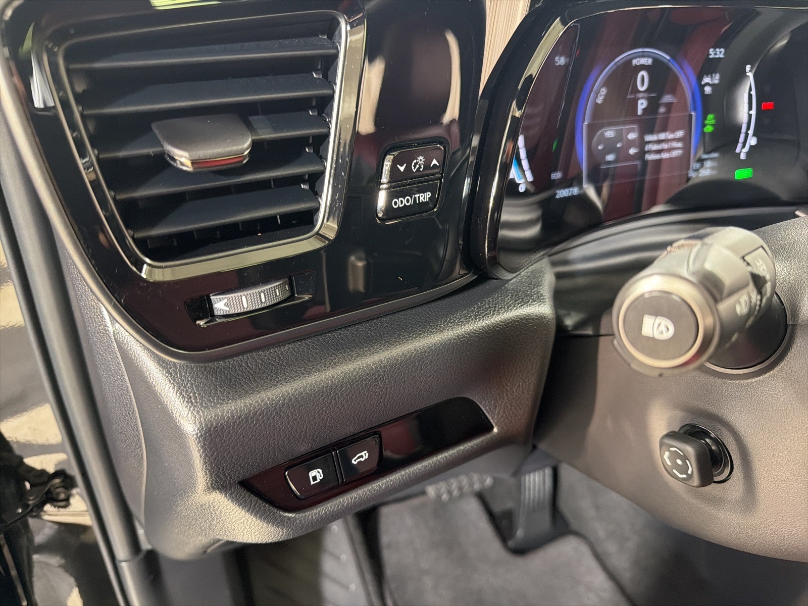 2025 Lexus NX 450h+ Luxury