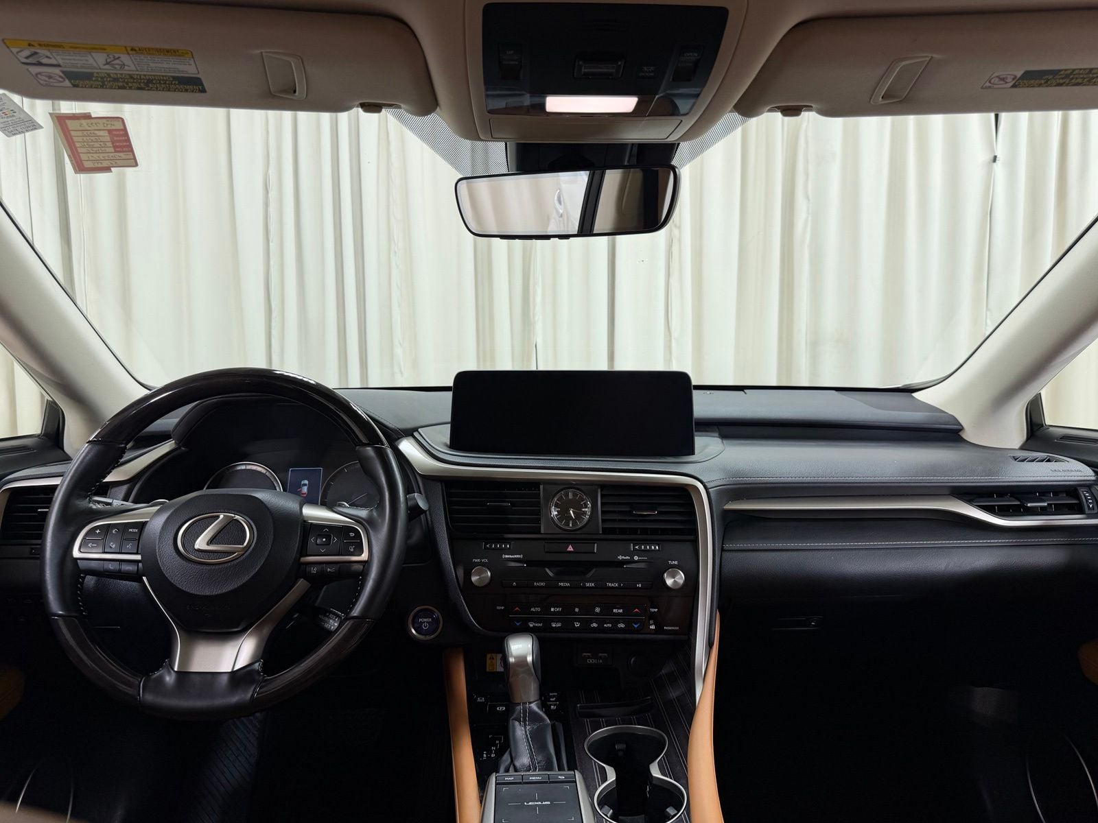 2022 Lexus RX 450hL Luxury
