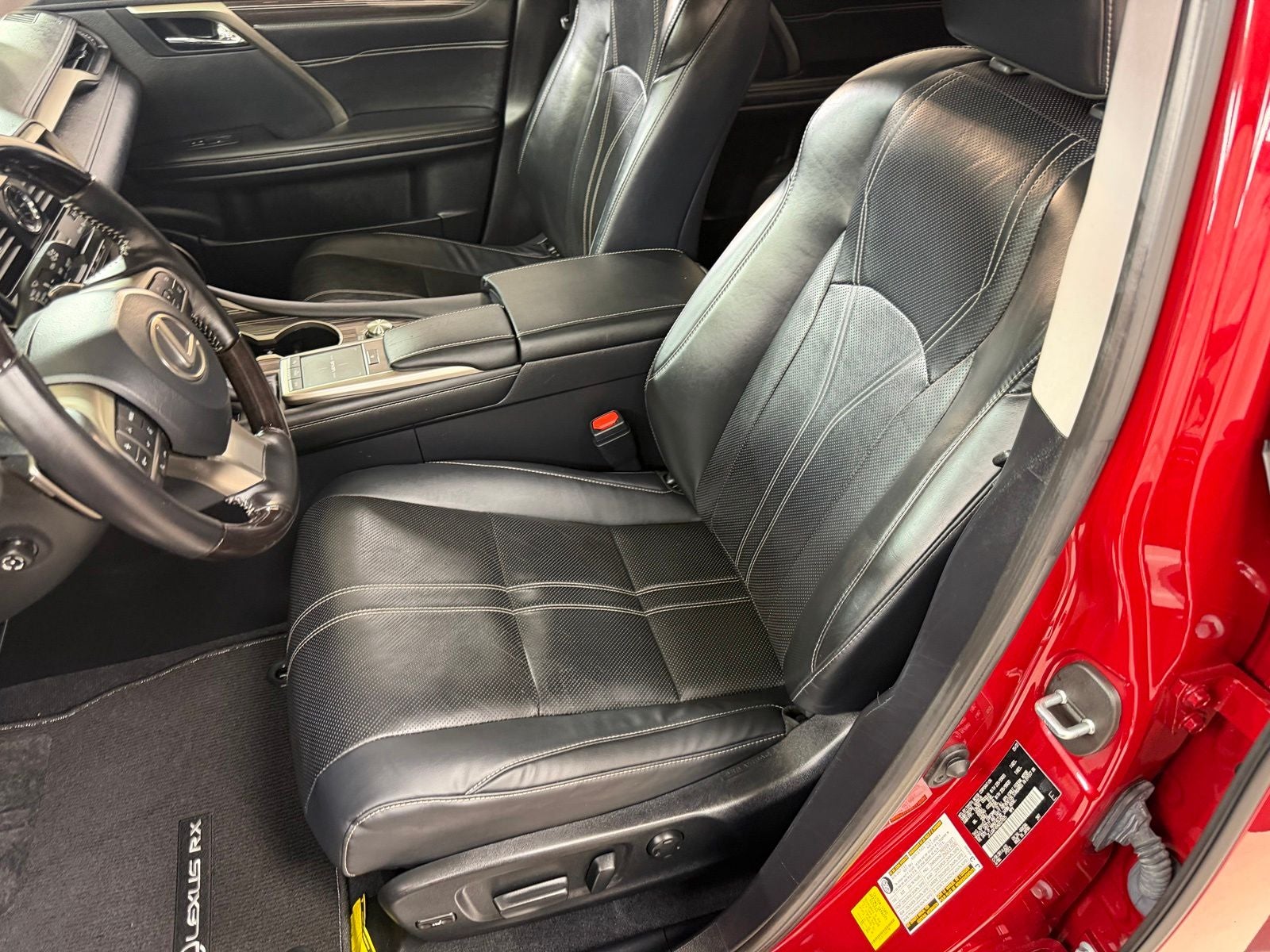 2022 Lexus RX 450hL Luxury