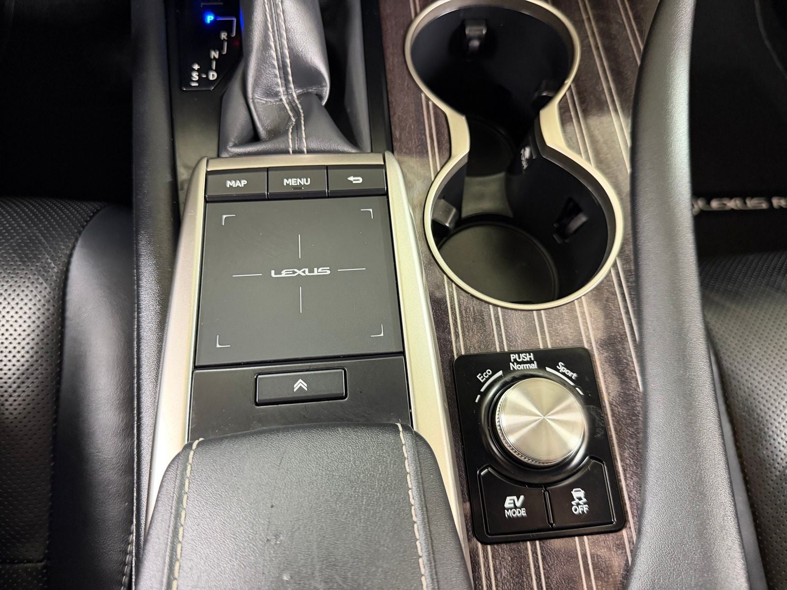2022 Lexus RX 450hL Luxury