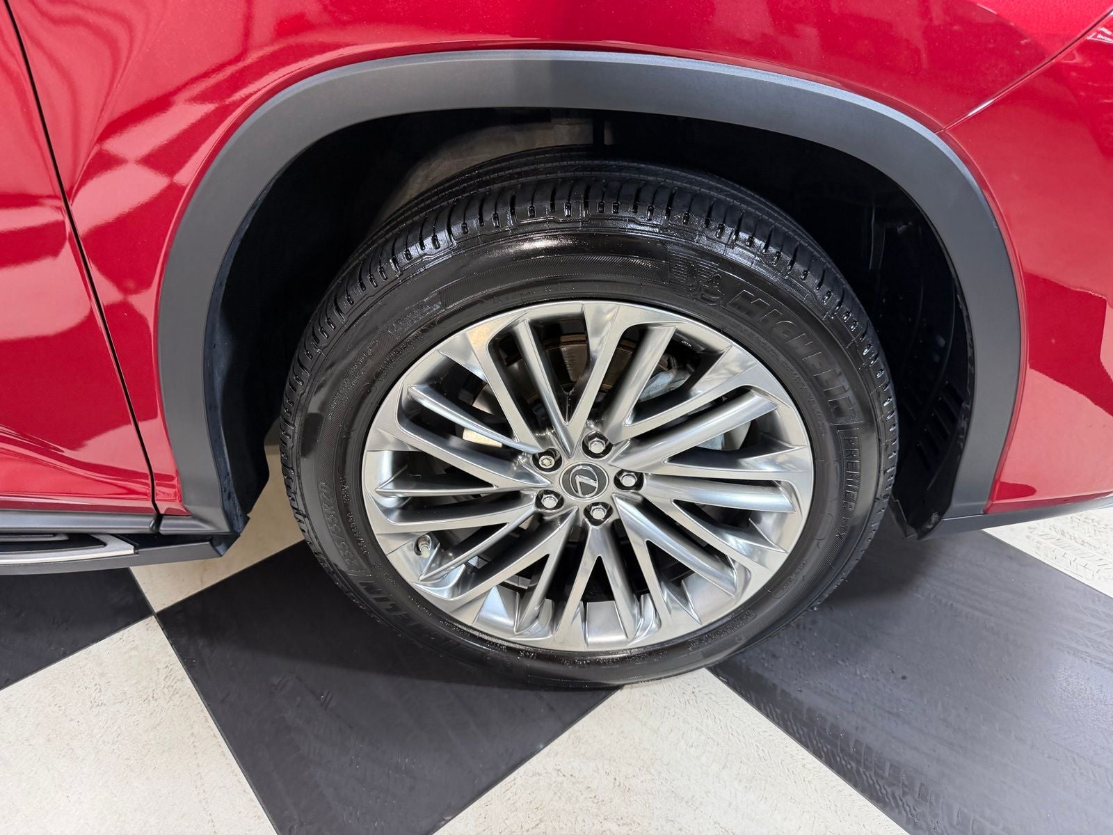2022 Lexus RX 450hL Luxury