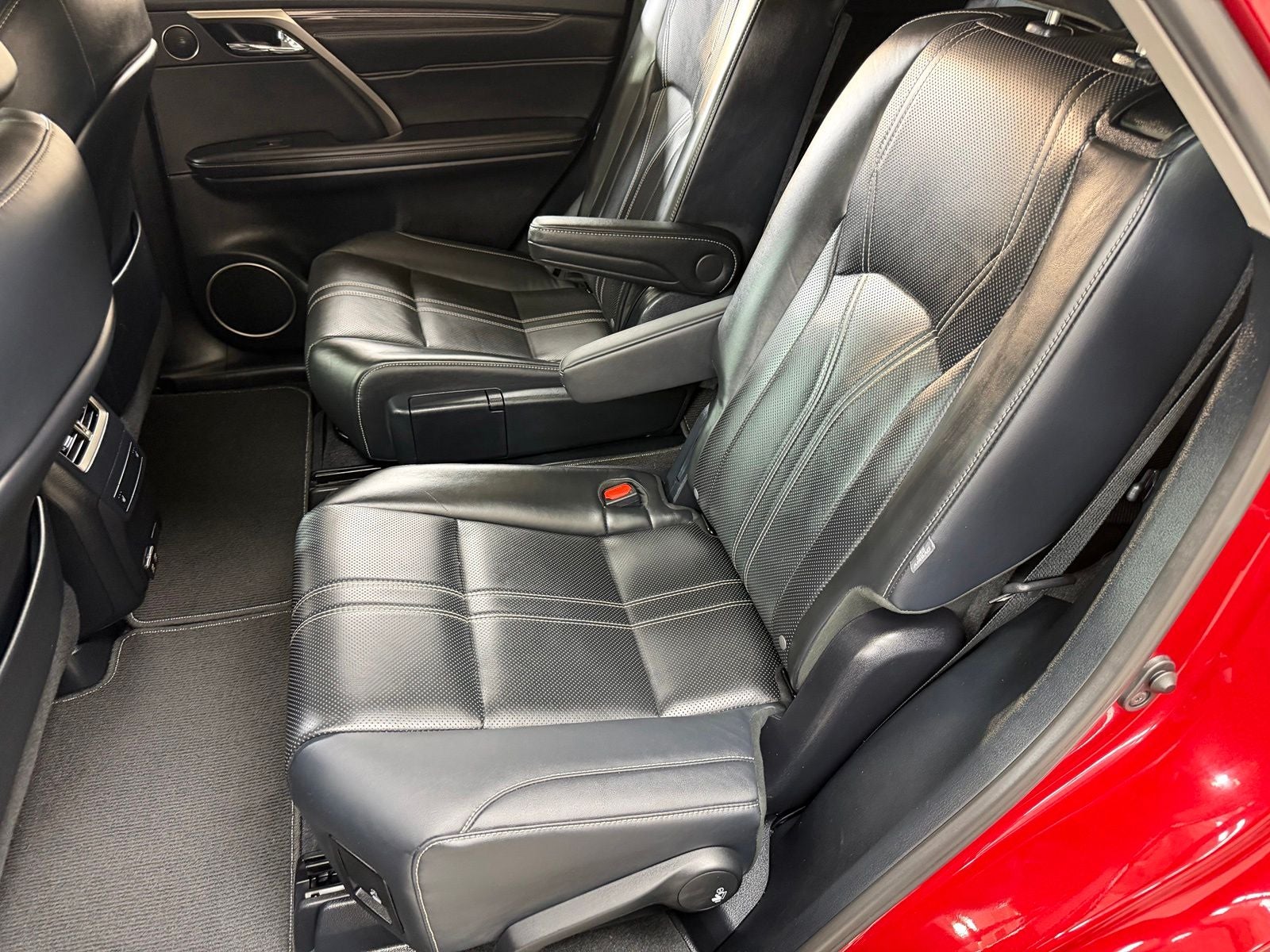 2022 Lexus RX 450hL Luxury