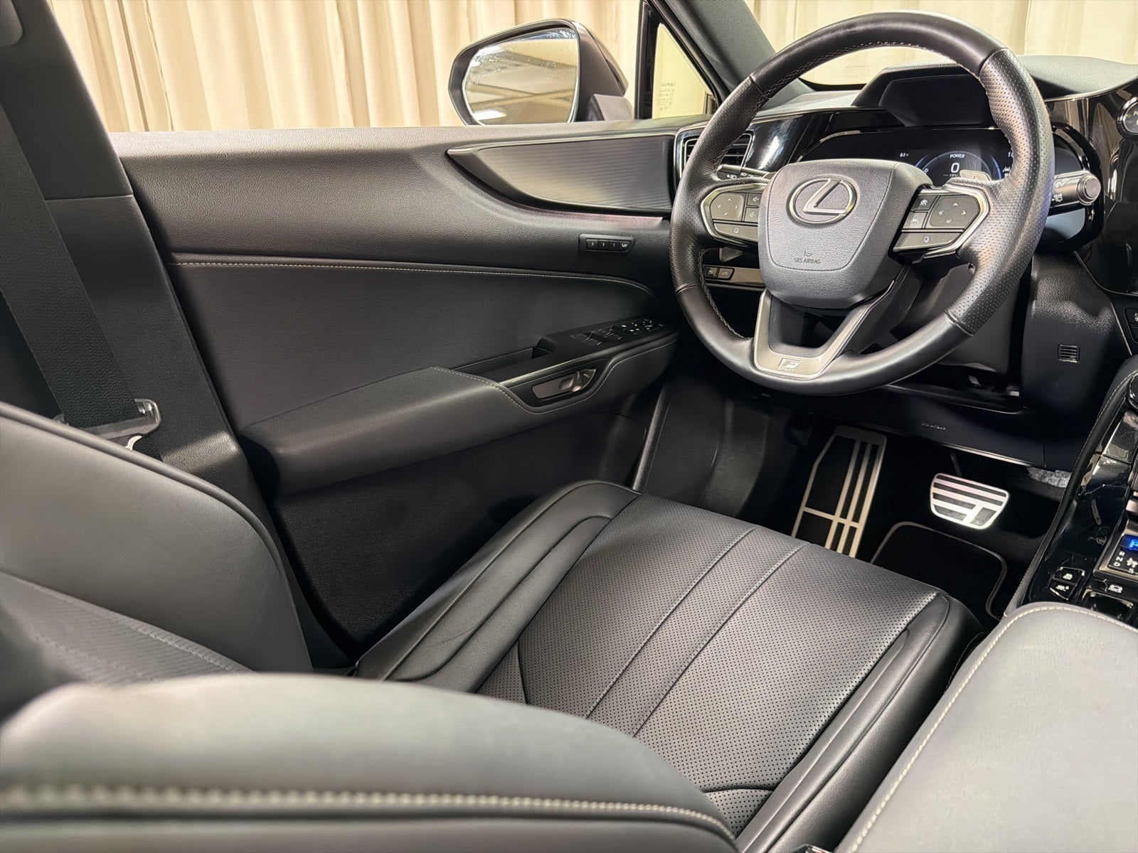 2025 Lexus NX 450h+ F SPORT