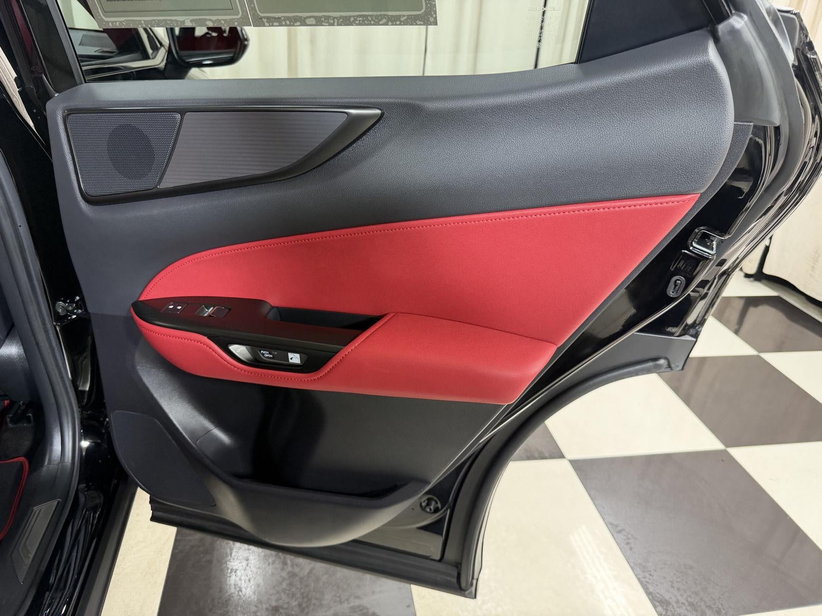 2024 Lexus Nx NX 450h+ F SPORT Handling