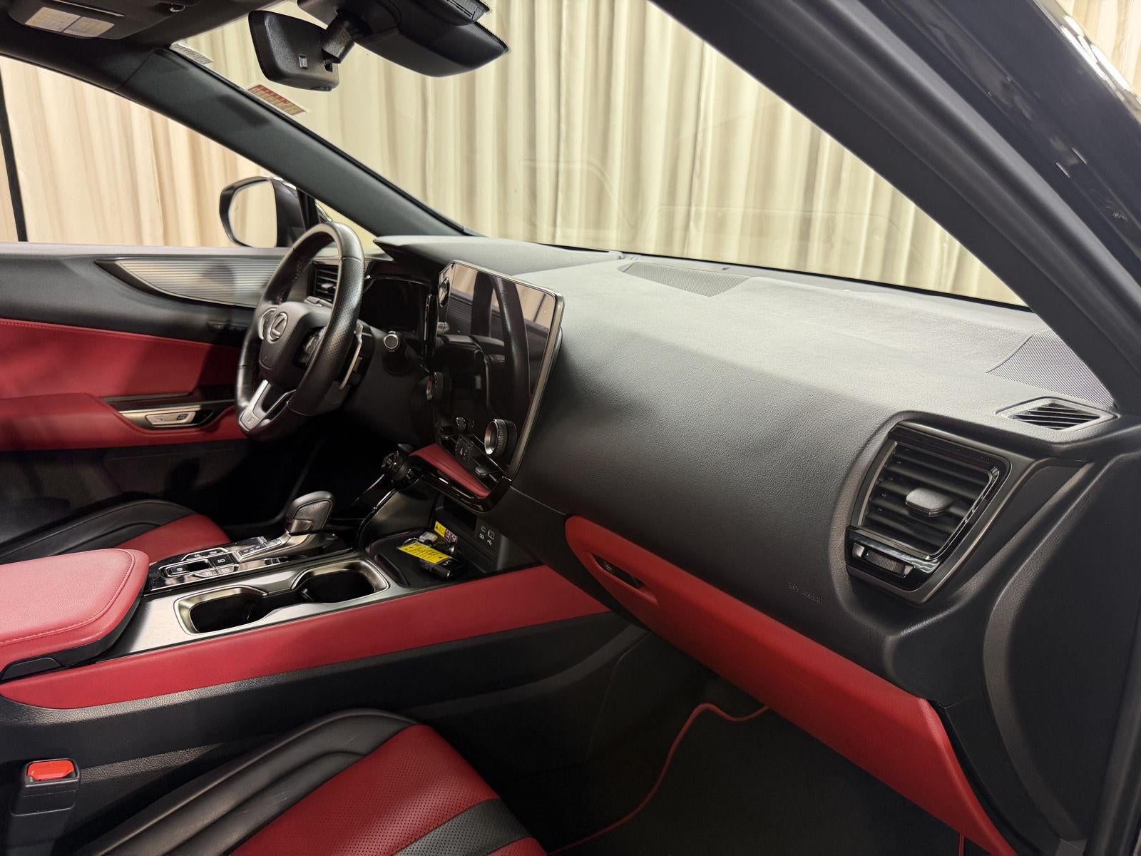 2024 Lexus Nx NX 450h+ F SPORT Handling