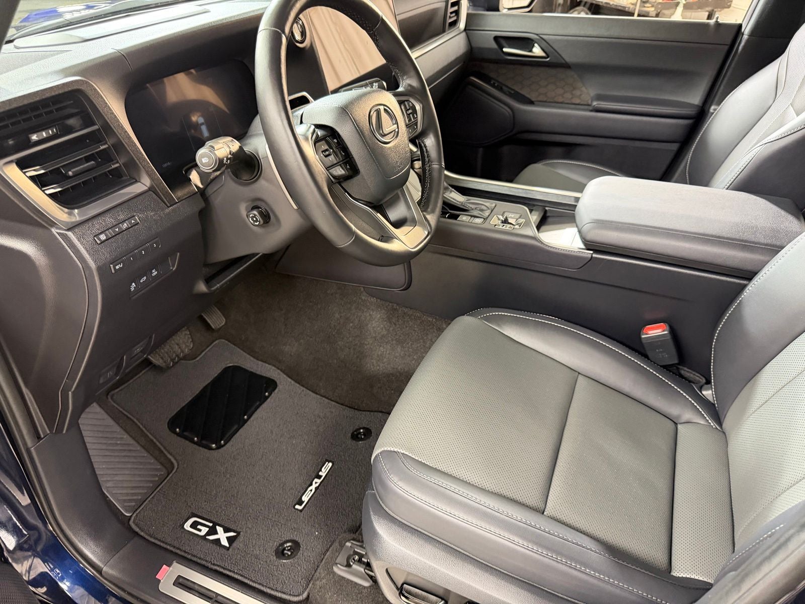 2025 Lexus GX 550 Premium+