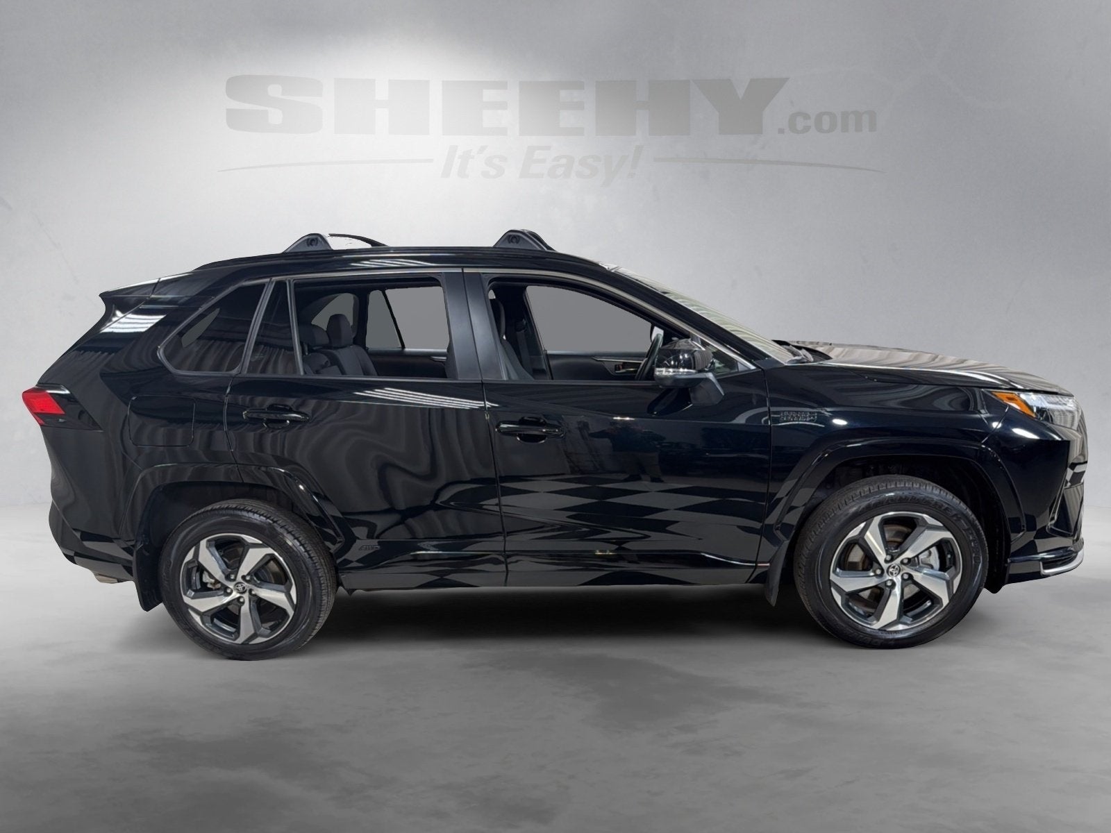 2023 Toyota RAV4 Prime SE