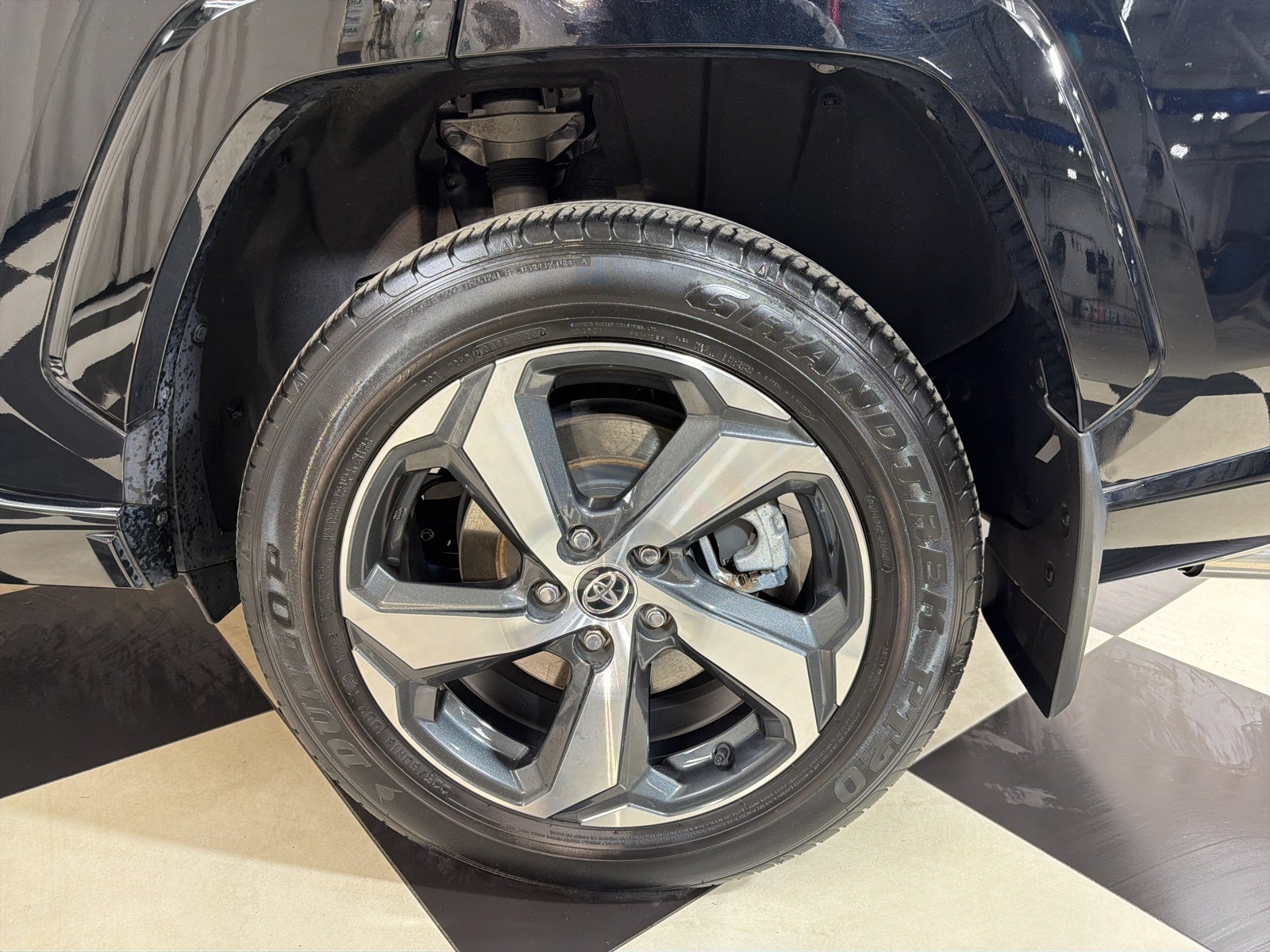 2023 Toyota RAV4 Prime SE