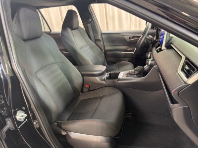 2023 Toyota RAV4 Prime SE