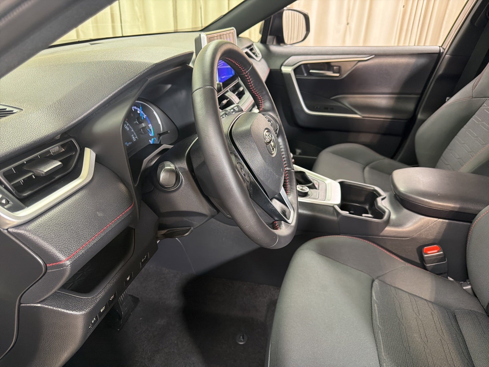 2023 Toyota RAV4 Prime SE