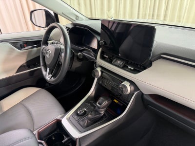 2024 Toyota RAV4 Hybrid Limited