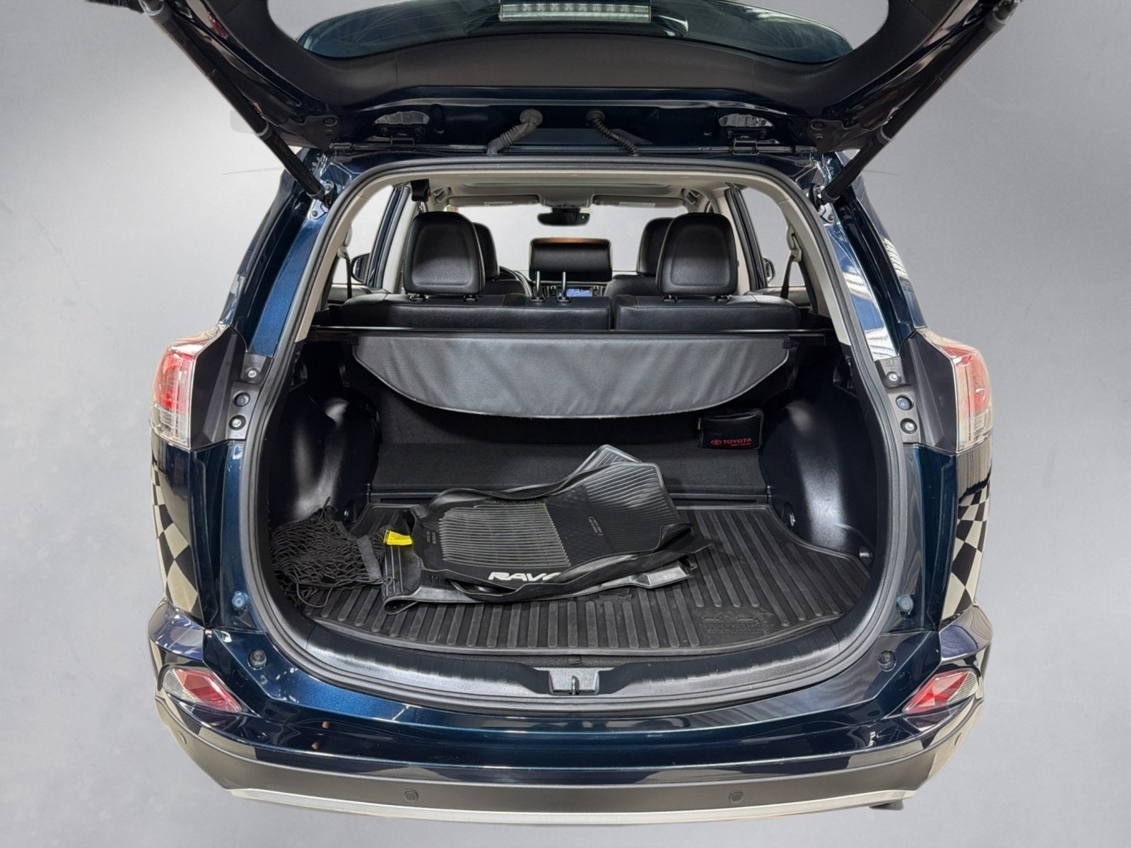 2018 Toyota RAV4 Hybrid Limited