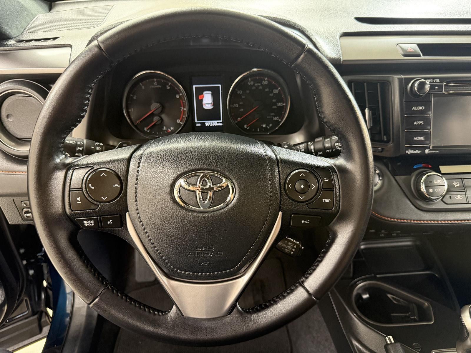 2017 Toyota RAV4 SE