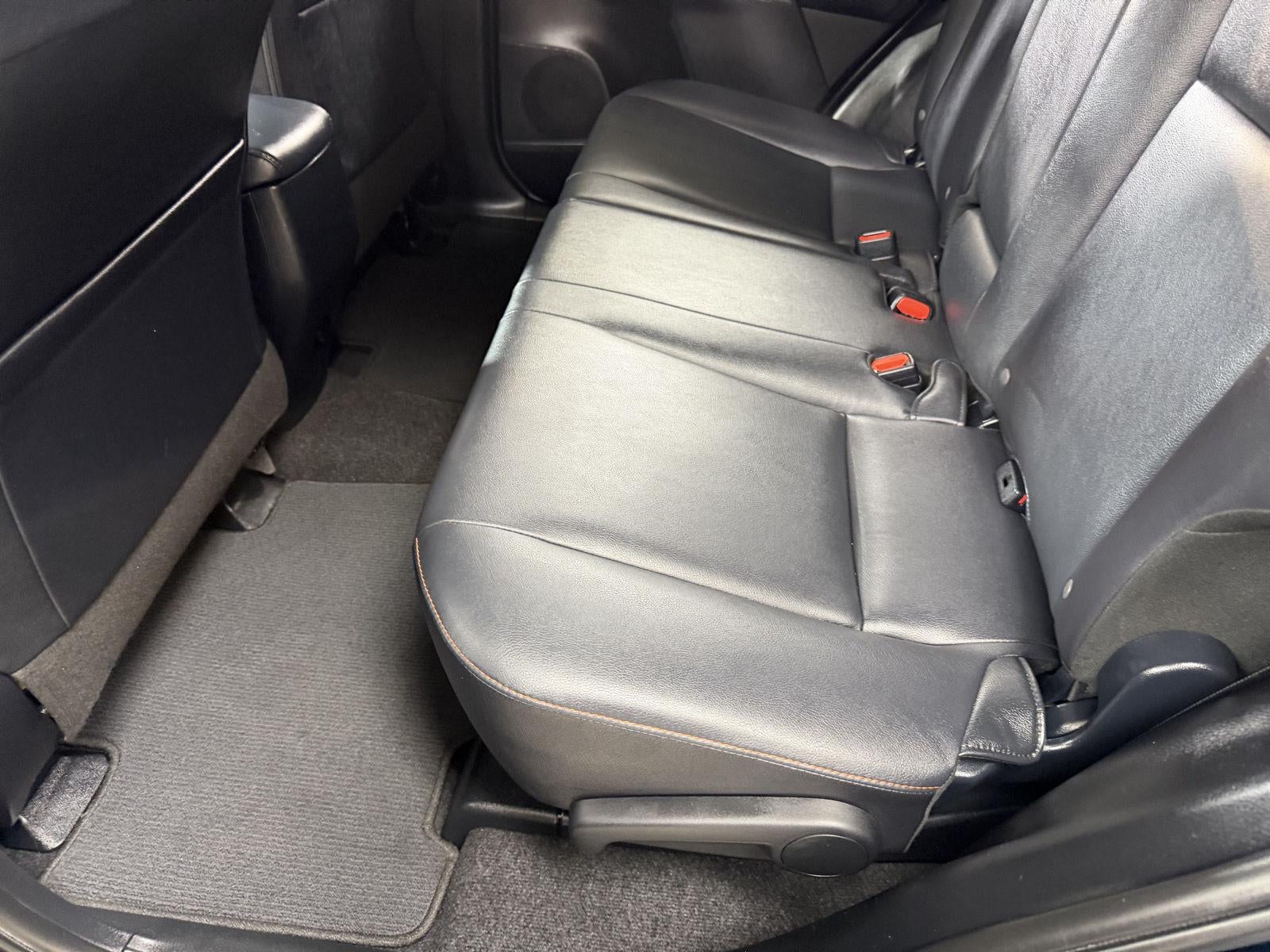 2017 Toyota RAV4 SE