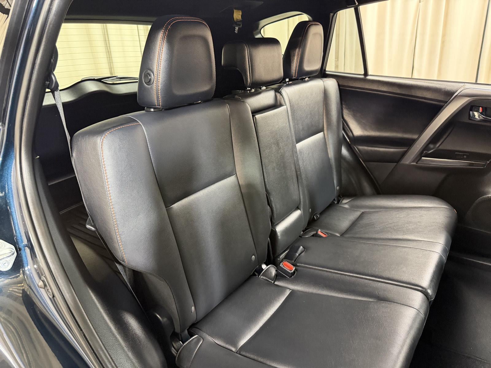 2017 Toyota RAV4 SE