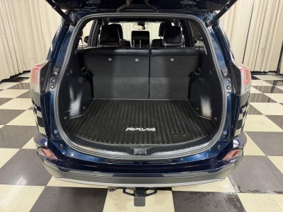 2017 Toyota RAV4 SE