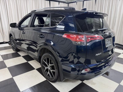 2017 Toyota RAV4 SE