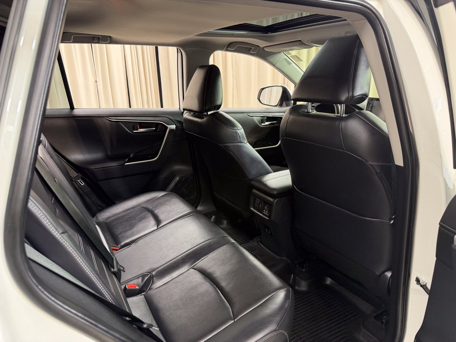 2020 Toyota RAV4 Limited