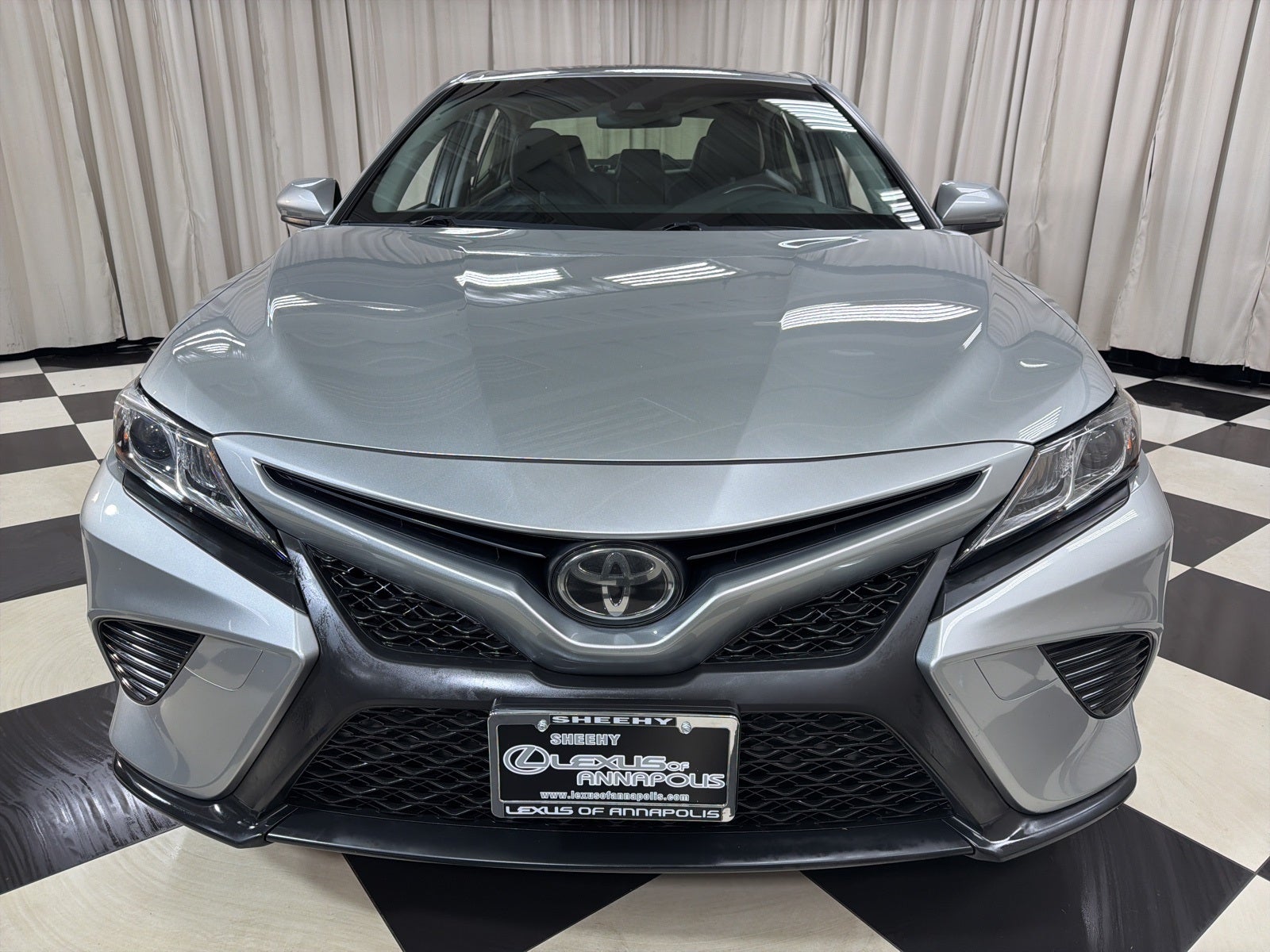 2018 Toyota Camry SE