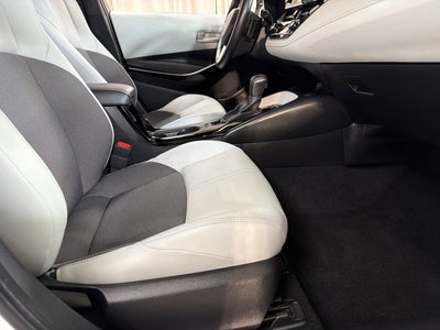 2022 Toyota Corolla Hatchback XSE