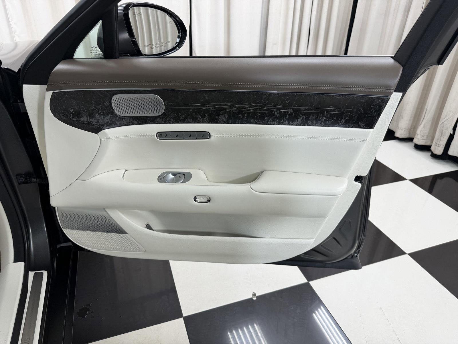 2023 Genesis G90 3.5T e-SC